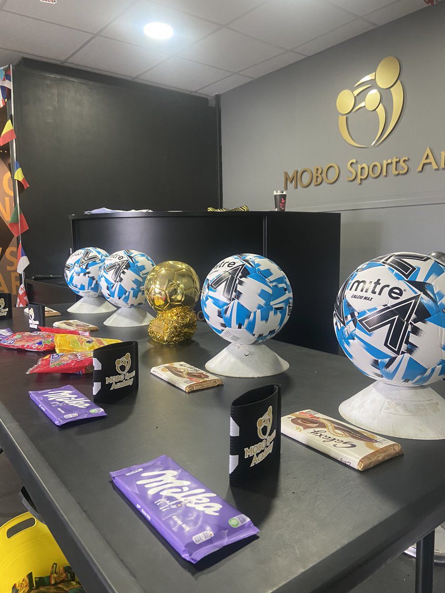 MOBOSportsAcad's tweet photo. @OnlySportLTD1 producing the goods again with personalised captain armbands and footballs which were handed out as prizes on week 1 of our summer camps @mobosportsarena 

Thanks guys 🙌©️⚽️🏟️ https://t.co/8QRaHRq8K9