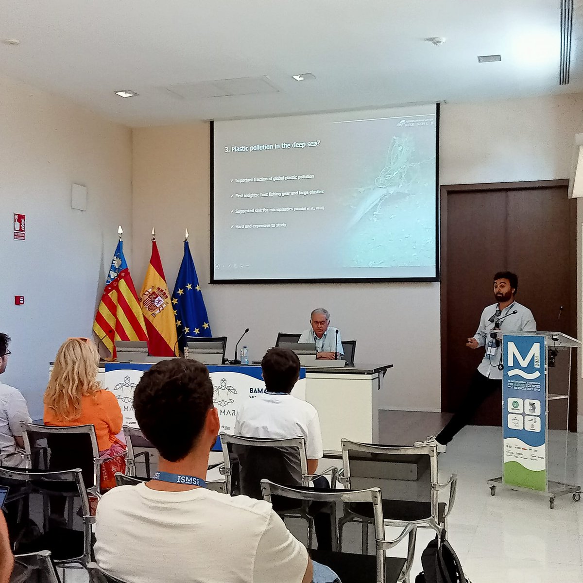 Presenting some of my work reviewing #PlasticPollution   in the #deepsea at the IX International Symposium on Marine Sciences #ISMS2024 in Valencia