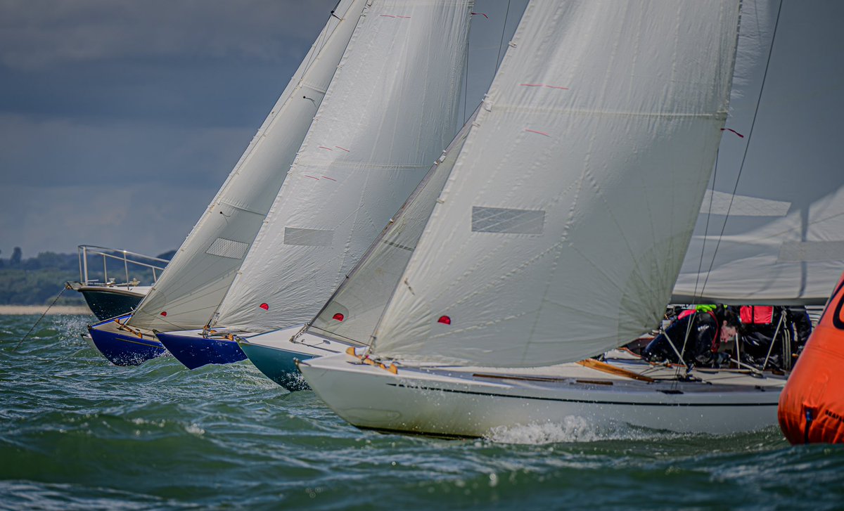 CowesClassics's tweet photo. Daring Start

Cowes Classics Week Day 3 https://t.co/Krx8ZCvmY2