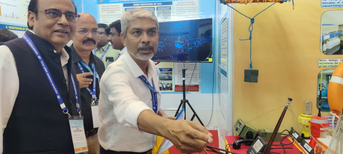 CifnetH's tweet image. On the occasion of Fisheries Summer Meet 2024 Shri. Gaurav Kumar, Economic advisor, CIFNET visited CIFNET stall and had discussion with Shri M Habibullah, Director and officials of CIFNET #FisheriesSummerMeet2024 #RajivRanjanSingh #SPSinghBaghel #GeorgeKurian #MoFAHD #pibindia