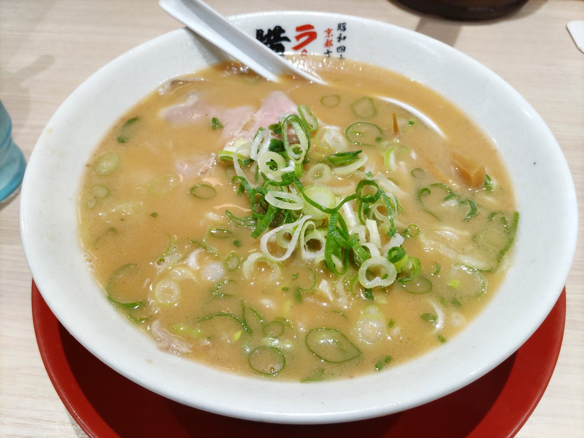 tabletennis9501's tweet photo. ラーメンばかり食べてる気がする😇 https://t.co/R8t0LWtYBc