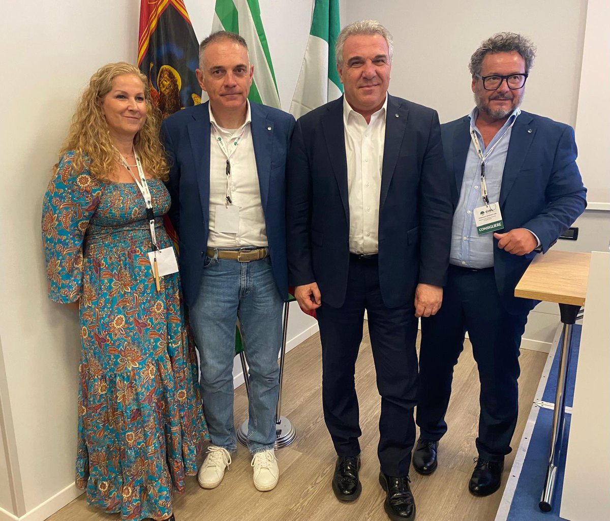 CislNazionale's tweet photo. #LuigiSbarra a Cg @UsrVeneto : “Auguri di buon lavoro a Massimiliano Paglini eletto oggi nuovo Segretario Generale della Cisl Veneto ed in bocca al lupo alla sua squadra di Segreteria. Sono certo che con la sua esperienza, unita alla grande passione, competenza e attaccamento ai valori e alla cultura della nostra organizzazione, Paglini saprà guidare la Cisl del Veneto in quell’indispensabile percorso di protagonismo e innovazione per affrontare con compattezza e tenacia le difficili sfide che abbiamo davanti. Ringrazio Gianfranco Refosco, che in questi ultimi sei anni ha guidato questa importante struttura con serietà, responsabilità e capacità di lettura dei cambiamenti epocali della nostra società”.