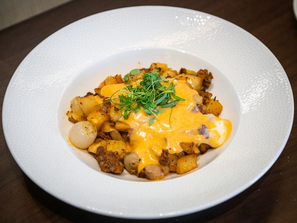 Topolino Italian Restaurant is a small local restaurant with a relaxed and informal atmosphere, perfect for a quick pizza or to enjoy a more leisurely three-course dinner.

bit.ly/3Qi1C7q

#topolino #italianrestaurant #italianfood #italianinlondon #booknbook