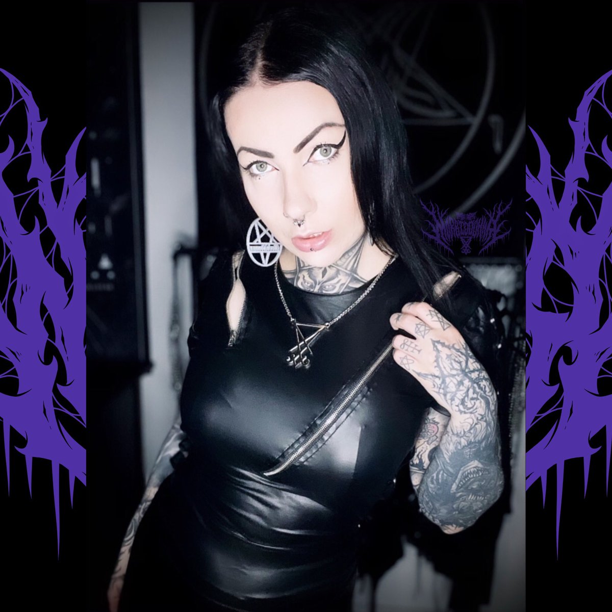 morbiddonna's tweet photo. 1,2 or 3? π€π
π€ Necklace @torvenius
π€ Earrings @outoarts
π€ T-shirt @orionversand
π€ πππ’π₯ πππππ§ π€
π€ππ€ππ€ππ€
#hailsatan #satan #metal #eviltattoos #devil #pentagram #inkedgirls #lucifer #metalgirl #blackleather #morbiddonna #satanic #satanictattoos https://t.co/JJzK61ozpa