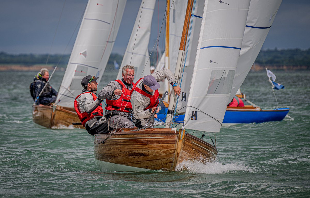 CowesClassics's tweet photo. Pole Up

Cowes Classics Week Day 3 https://t.co/32OT9Pv5wN