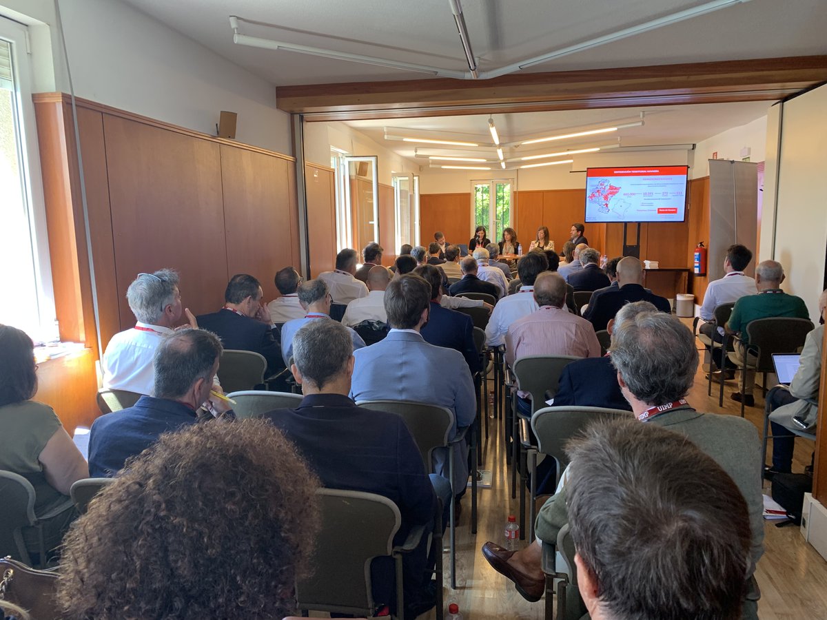 Mobilitat defensa una major contribució del Govern central en el finançament del transport públic a les Illes Balears 

➡️ tn.caib.es/MobilitatIB