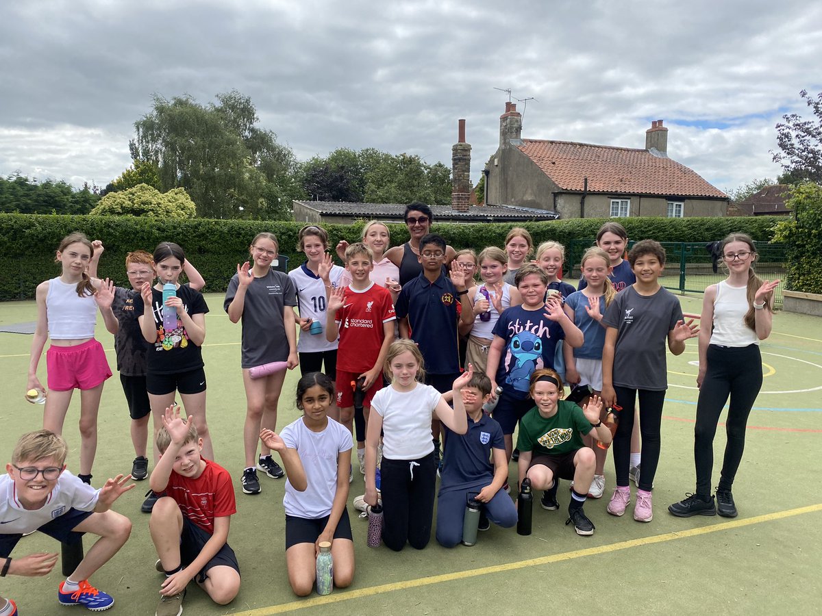 Polar Explorers tweet media