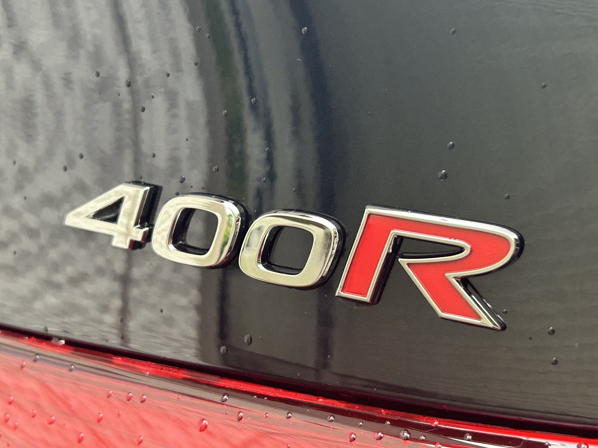 Nagamon1102's tweet photo. RV37スカイライン400R納車されました！
・ミッドナイトパープル
・電動ガラス𝑺𝑼𝑵𝑹𝑶𝑶𝑭
・BOSEサウンドシステム
・ブラウンインテリアPKG
メーカーOPフルオプション
ニスモメーター換装&amp;ニスモフロアマット

ナンバーは麻倉ももさんの誕生日です

車は変わりましたが今後もよろしくお願いします。 https://t.co/6FZeYPr9Nh