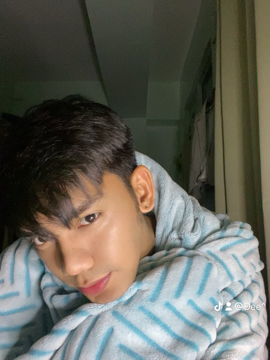 itsme_titodee's tweet photo. Currently being controlled by Annui 😒😮‍💨 https://t.co/bsh5XRieRT