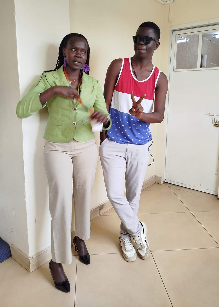 #Bazeyetu Khuchaka saa Saba okhuula saa kumi. 
Unaanguka na?? Nelter DJ WADE Q