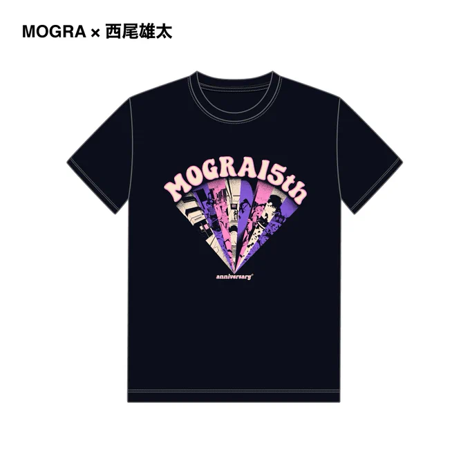 激❢お知らせ❢❢❢我らがMOGRAの15周年を記念したアニバーサリーTシャツ3種のうちの一枚を不詳西尾が担当させていただきました❢シルク3版を用いた贅沢仕様でMOGRAでの一夜をスナップ。〜8/4までのご注文でアニバーサリーイベント当日までに手元に届くとのこと。急げ〜❢❢  
