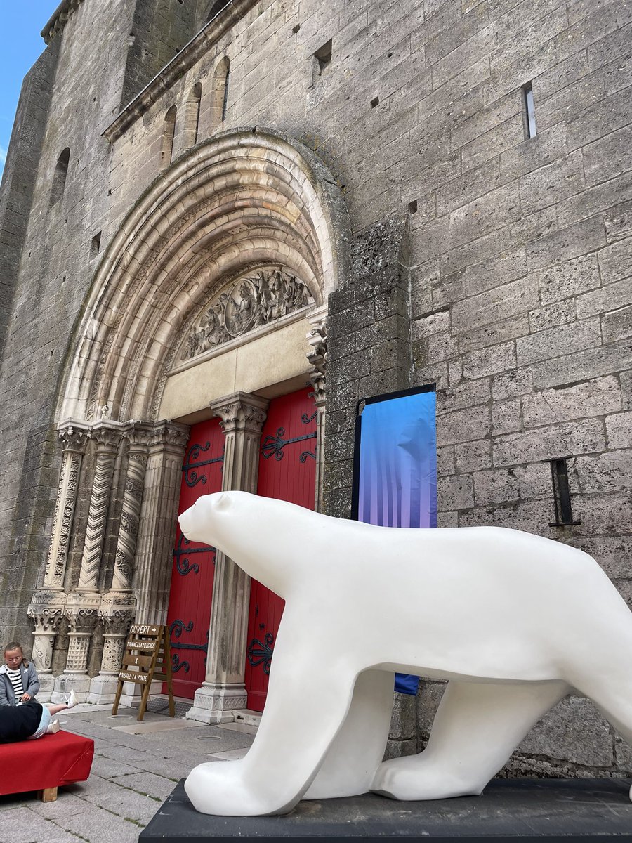 docnanou tweet media