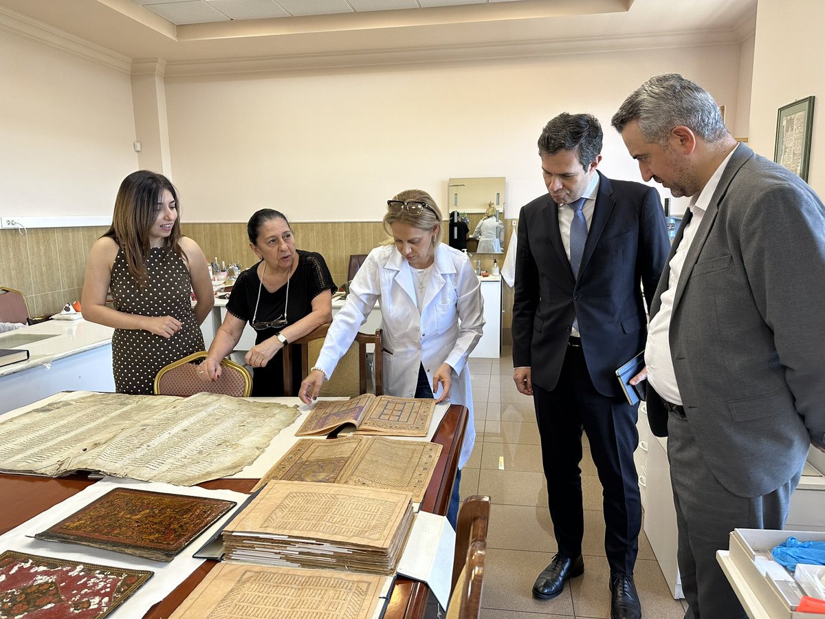 MashtotsM's tweet photo. 🇬🇷🇦🇲The Ambassador Extraordinary and Plenipotentiary of the Republic of #Greece to Armenia, Mr. Christos Sofianopoulos, visited Mashtots Matenadaran. 
👉🏻 https://t.co/U63599cRqC https://t.co/LZckE021qc