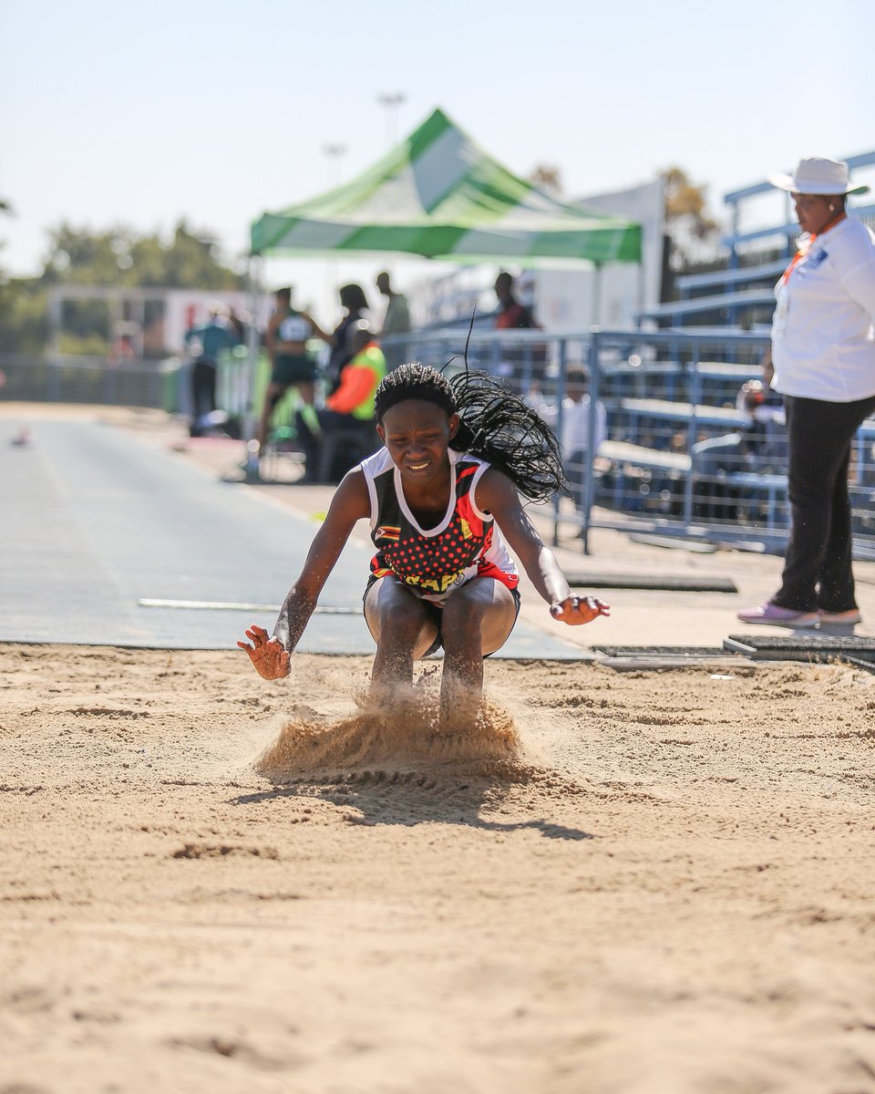 CucsaRegion5's tweet photo. CUCSA ATHLETICS | Long Jump

Another South Africa 123 at the #CUCSAGames 👏🏿👏🏿

🥇Basson, Mieke RSA 6.23
🥈Cornelissen, Andrea RSA 6.17
🥉 Dombeni, Mahlatse RSA 5.44

#Tshwane2024 | #UniSport https://t.co/SdOJw3DMaC