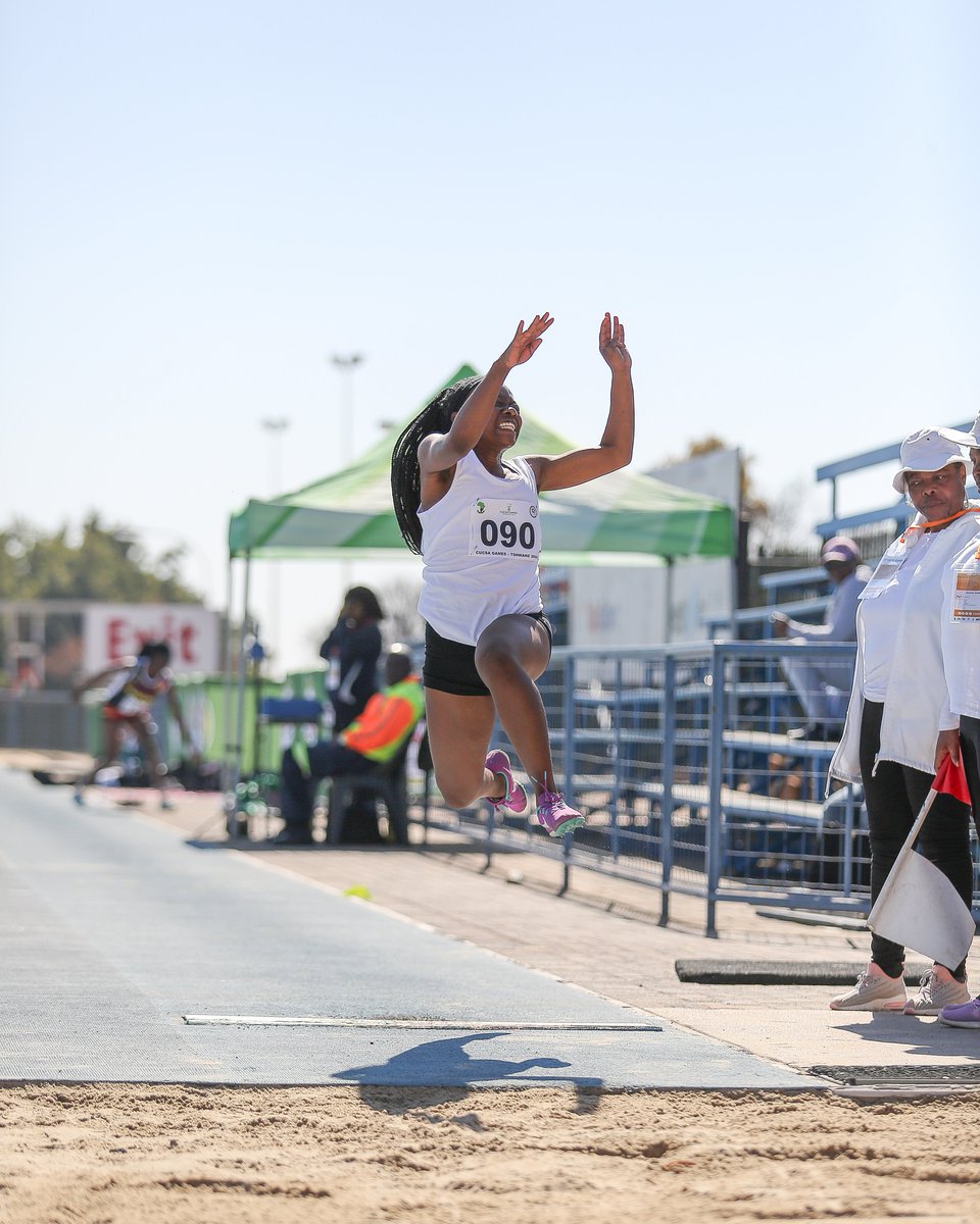 CucsaRegion5's tweet photo. CUCSA ATHLETICS | Long Jump

Another South Africa 123 at the #CUCSAGames 👏🏿👏🏿

🥇Basson, Mieke RSA 6.23
🥈Cornelissen, Andrea RSA 6.17
🥉 Dombeni, Mahlatse RSA 5.44

#Tshwane2024 | #UniSport https://t.co/SdOJw3DMaC