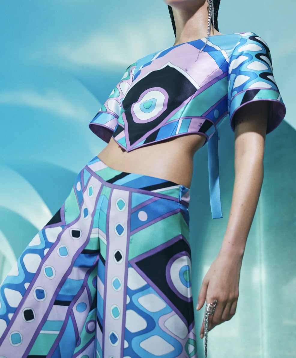 泰子様 松雪泰子 さん衣装】 🎬ドラマ #マル秘の密子さん «7/13 𝚂𝚃𝙰𝚁𝚃