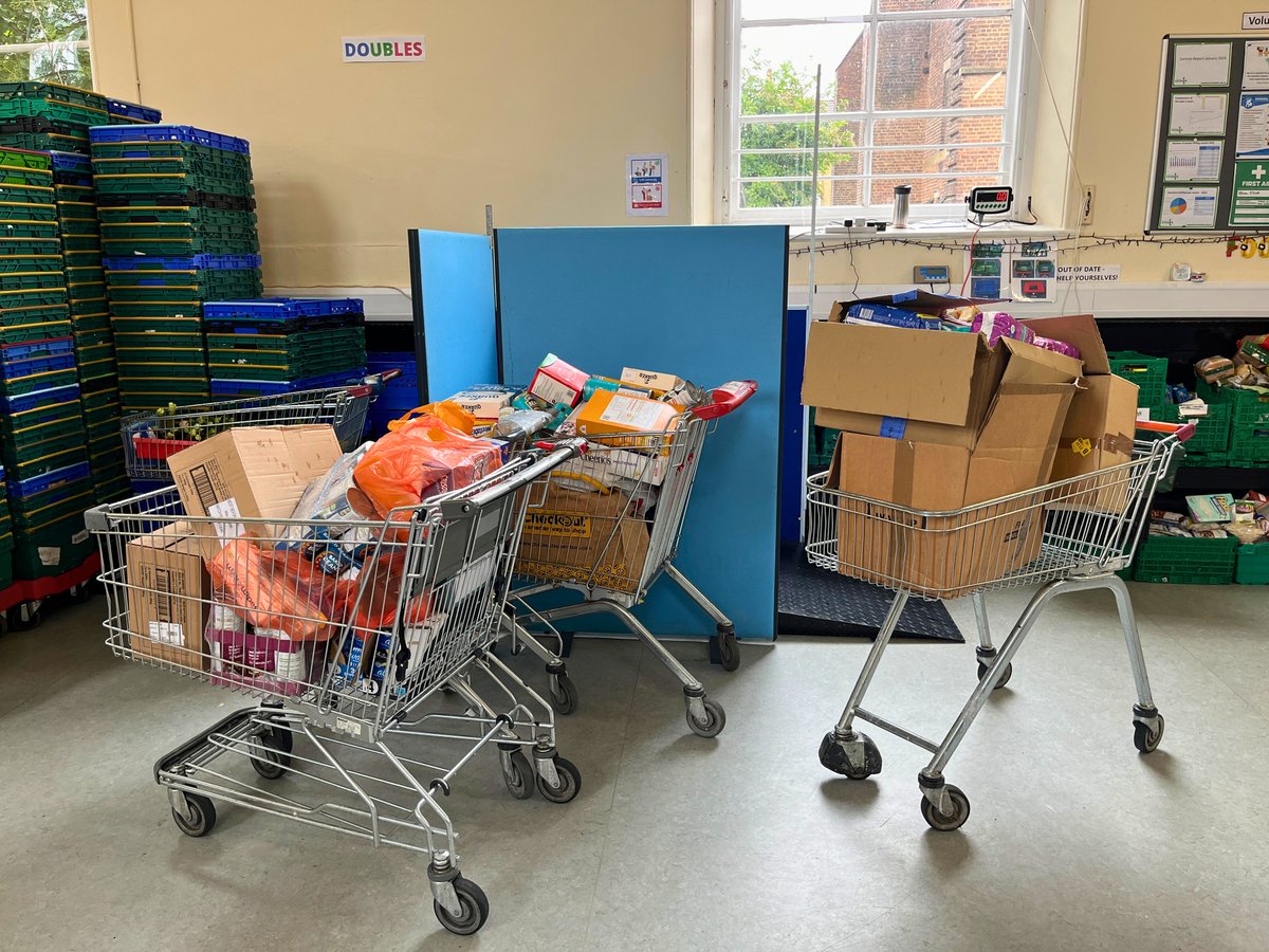 IFSEuk's tweet photo. Congratulations to the #ifse team for donating 60kg of essentials to The @TrussellTrust @lewishamfood Bank! 🥫👏
The Trust is an incredible anti-poverty charity that provides practical support to those in need and advocates for a future without emergency food reliance. https://t.co/I3pyP4VvSb