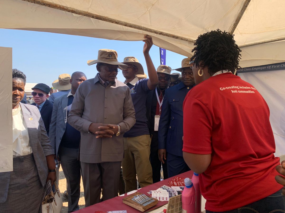 WorldVisionZim's tweet photo. #Thread
Today our team players are in Bindura where they are attending the 2024 2024 Zimbabwe National Disability Expo which was organized by the Office of the President and Cabinet.
#nationaldisabilityexpo @InfoMinZW https://t.co/r2HnImk0Gd