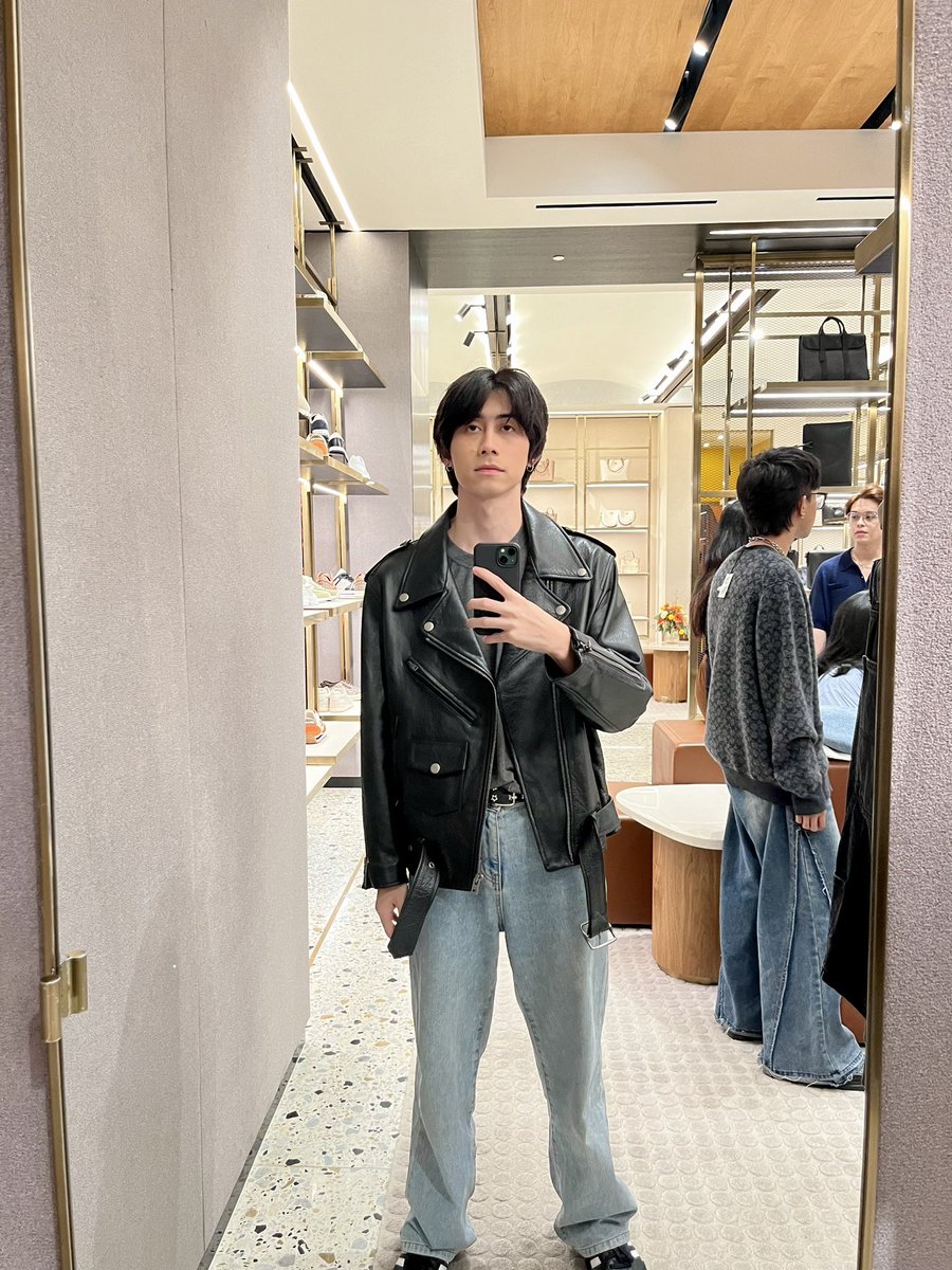 Sendyyy0_0's tweet photo. 🦦 https://t.co/9Tu5sJea2A
