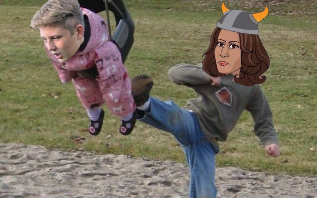 420FirstFloki's tweet photo. @cryptojourneyrs Who’s your $Daddy $Barron? 🤑

#kamHALLA to #valHALLA @Kamhalla

$BIDEN enjoy your 🍦 while #Kamhalla wearing her $FLOKI inspired Viking helmet takes on $Trump and his $Maga loyalists  

Based team. Only 150K MC 👀

https://t.co/DDoLhfbS0c https://t.co/Qo6sHUhzxa