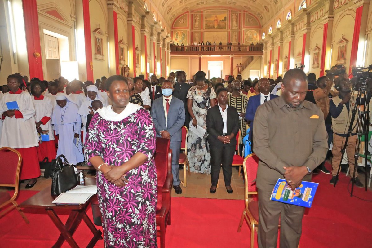 kezagloria44's tweet photo. The self-proclaimed "President" has been given a back seat at the installation event of the new Archbishop of Gulu Archdiocese happening now. @HEBobiwine they've shown you your level😂 https://t.co/b0SyDlKFgj