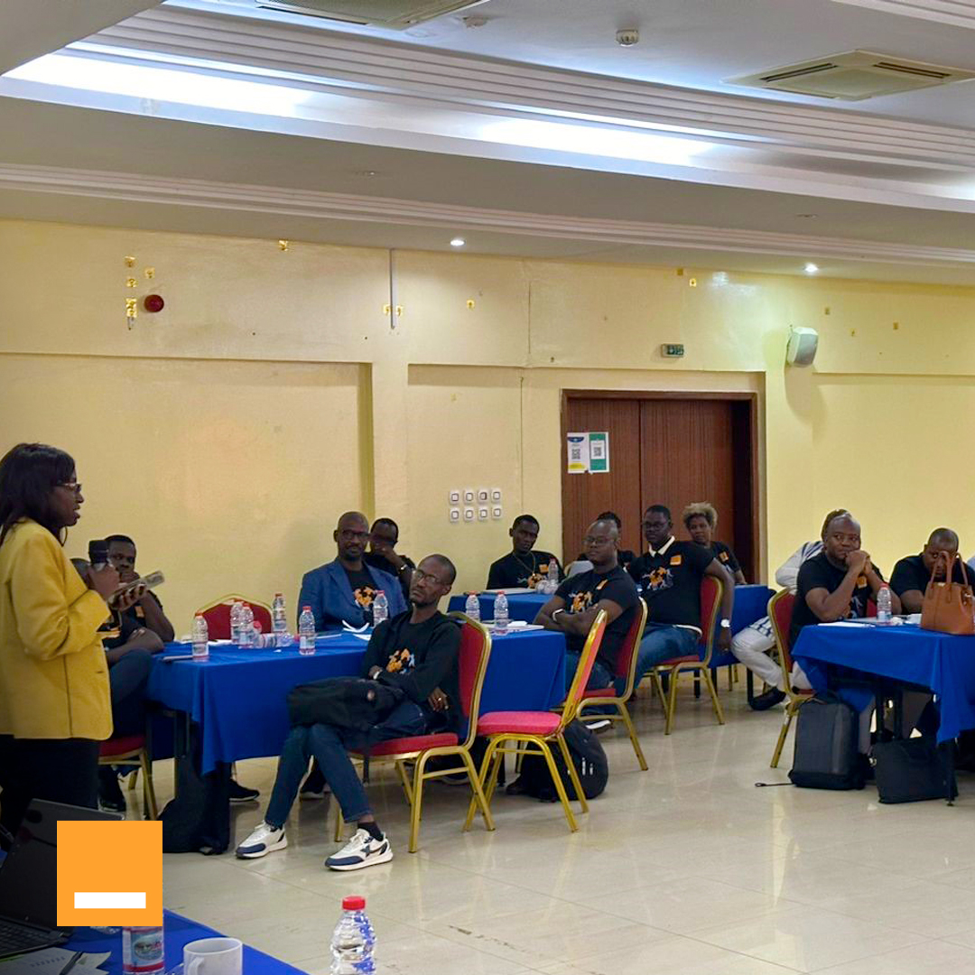 Orange_Bissau's tweet photo. Cliente no coração e o pessoal no centro!
Mais um encontro dos managers da Orange Bissau para, juntos, refletirem sobre como construir e crescer em um contexto com muitos desafios.
#OrangeBissau #Novosdesafios https://t.co/9YwLer4aTk