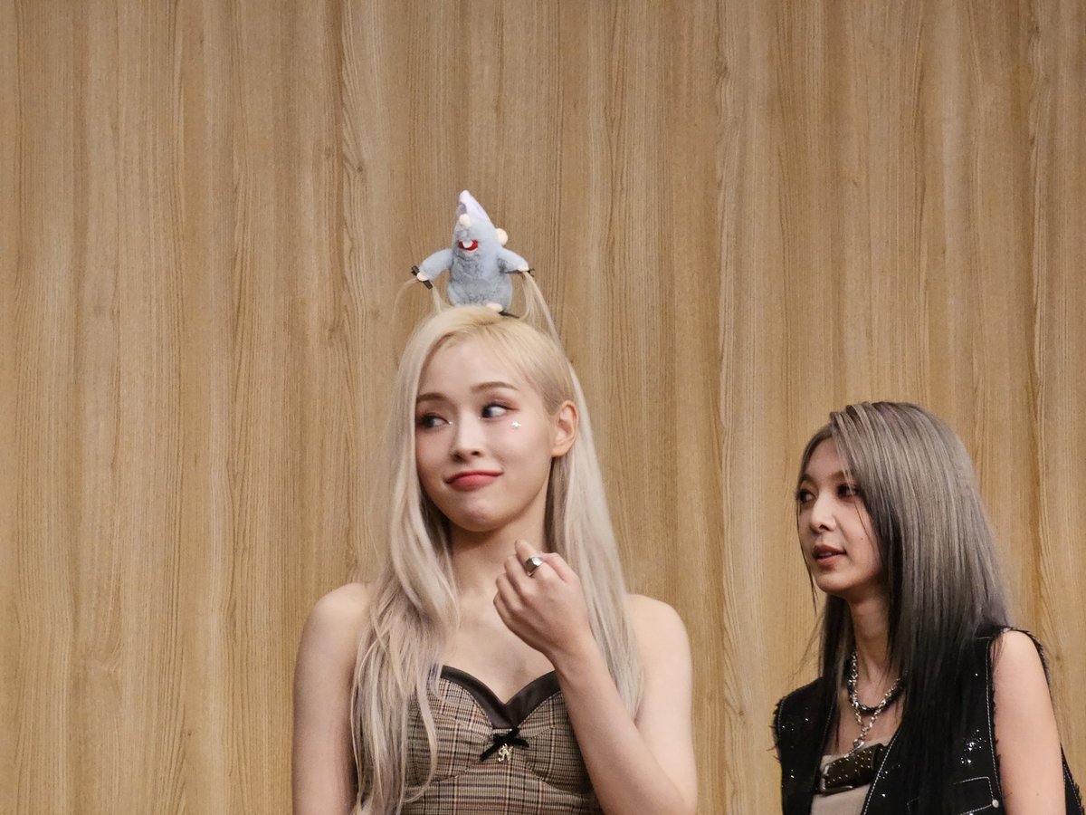 수아가 웃어서 시무룩해진 찡이ㅠㅠ