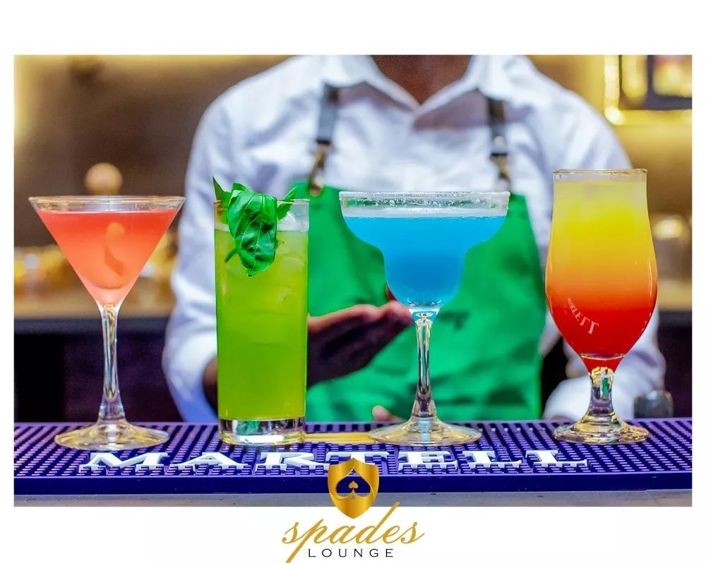 Waterfront_KE's tweet photo. Don't they just look 😍🤤.Happy hour on cocktails @spades_lounge EVERYDAY!!😁From 2PM to 7PM.

#Cocktails #HappyHour #FridayVibes
#Friyay #SpadesLounge #TWFKaren #YouveArrived https://t.co/viKijyt9hN