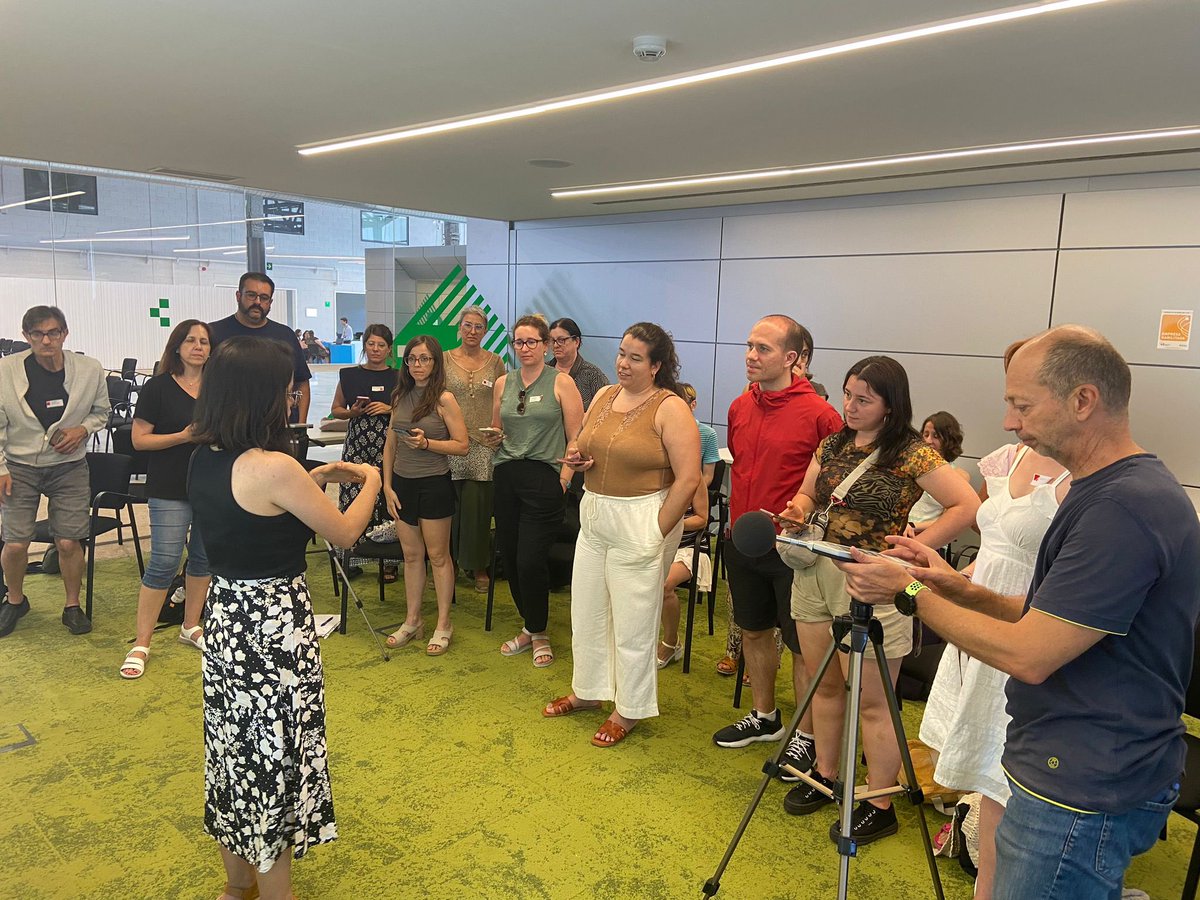 JohanaArdila's tweet photo. Gran experiencia poder compartir sobre nuestro proyecto de ciencia ciudadana para identificar y caracterizar áreas tranquilas y su aplicación en centros educativos. @sound_collect https://t.co/FwXiqmpMD8