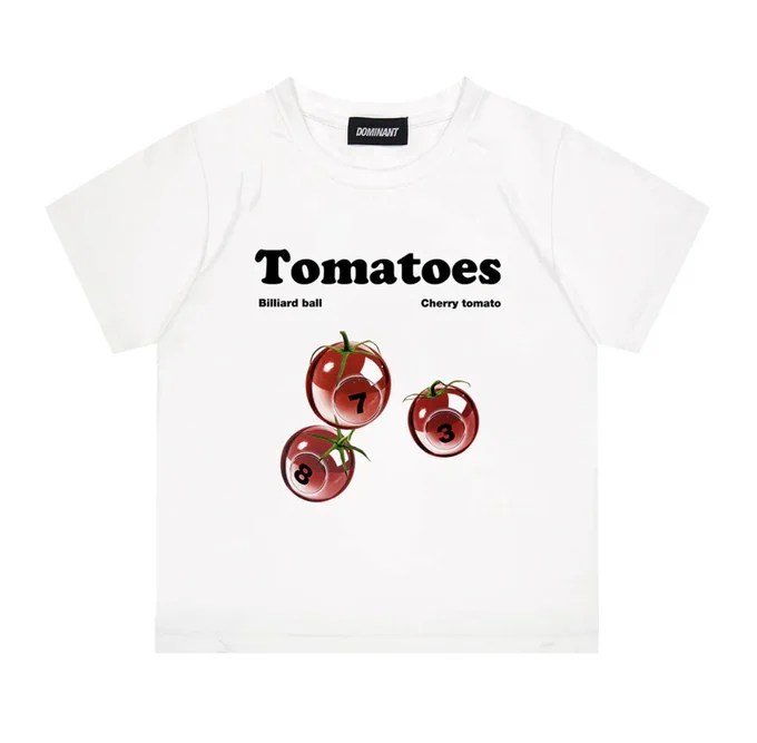 夏に向けてラフなtシャツをGET〜きらきらのスカートと合わせるとシンプルになりすぎなくて好き◎ 60%で7/31まで開催中のぶちあげセールなら最大80%offで夏服買えちゃう クーポンコード:AMB124 ぜひ使ってください #ぶちあげセール #pr #sixtypercent