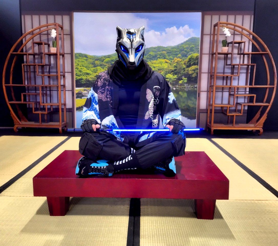 Japan expo 2024 ! Teckwolf ninja !

#rubbergimp #rubberfur #rubber #rubber #latexcatsuit #latex #latexboy #latexgay #furryart #furryfriends #furry #gayrubber #gaypup #gayboy