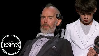 mode_cafe_'s tweet image. #stevegleason
Retired Saints safety Steve Gleason receives Arthur Ashe Courage Award at The ESPYS for his work on ALS awareness
mode-cafe.com/us/Steve+Gleas…
