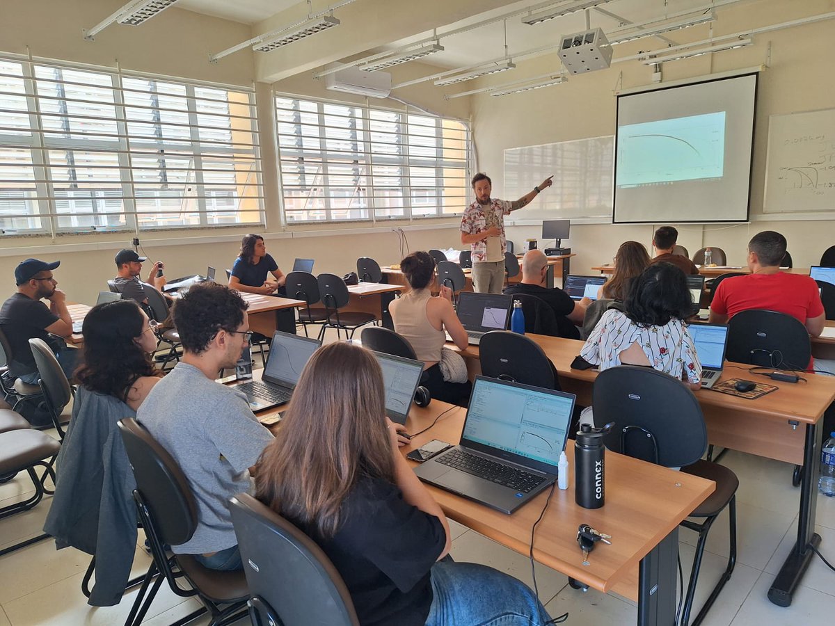 vs_saito's tweet photo. We were very lucky to receive @NotAPomegranite at @cienciaufscar for an intense week of stream ecology and #sizespectra. Thanks for visiting!

Quite convinced to use MLE methods now =]

And also a big thanks to @eujosemello for organizing everything! https://t.co/R3tGxJWp5K