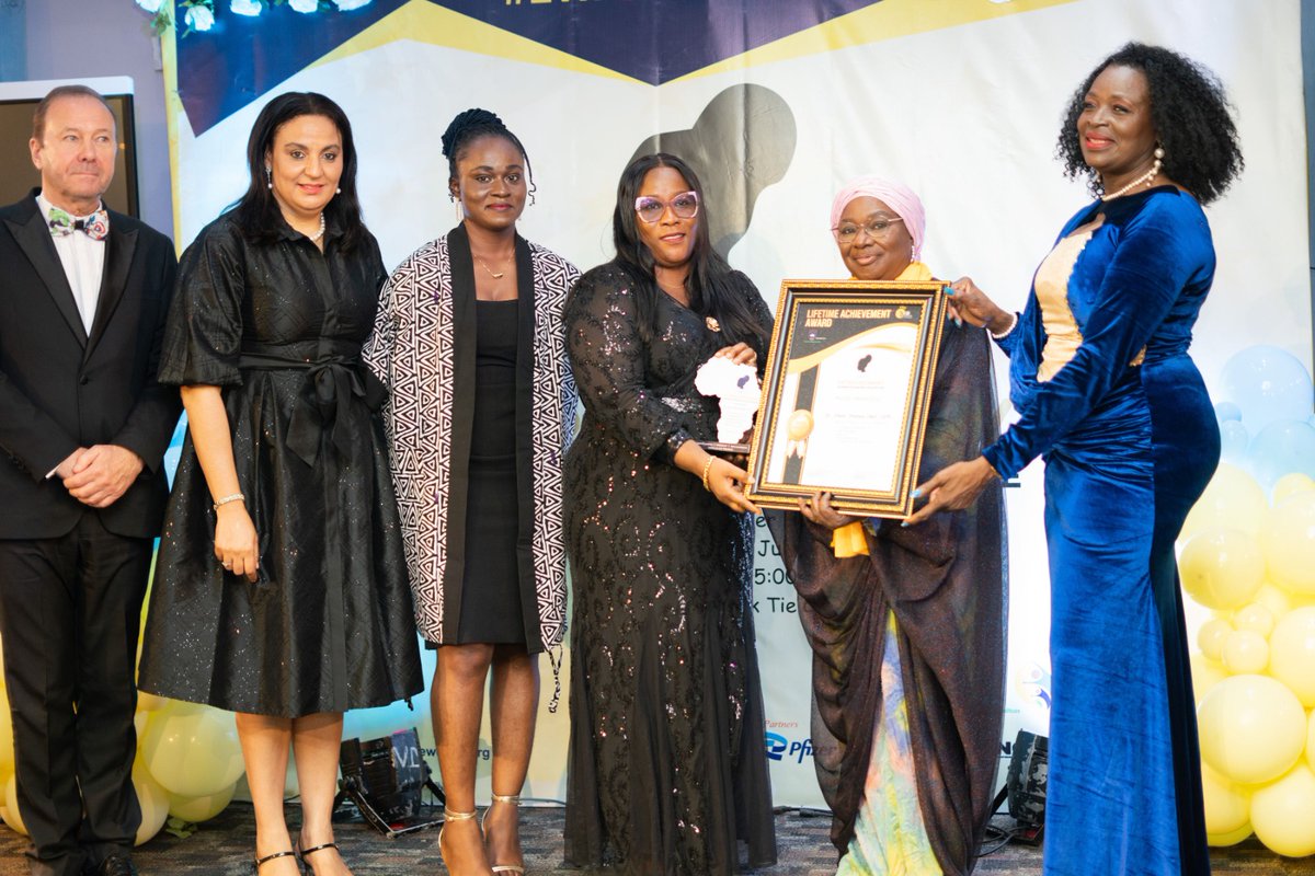 emzornigeria's tweet photo. A lifetime achievement award for our lifetime achiever!

Over the last week our esteemed Managing Director Dr. Stella Okoli OON, MON was conferred with a Lifetime achievement award by EWAH (Extraordinary Women Advancing Healthcare) in recognition of the life work of https://t.co/K5VkgJsFCq