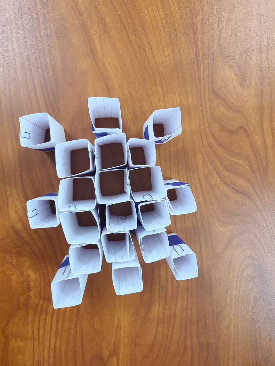 WMLedu's tweet image. Engineering challenge @District128 summer school.  &quot;How can you manipulate index cards to hold as much weight as possible?&quot; The answer. 21 books. @d128union #multiplepathways