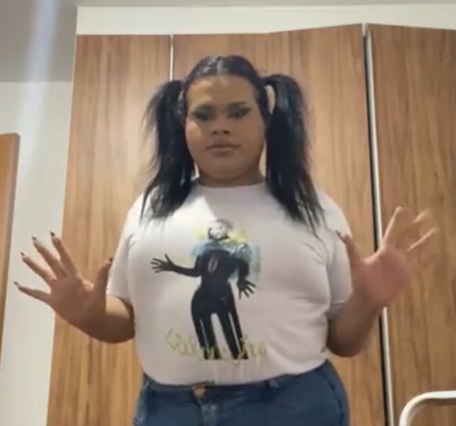 pensando aqui.. momentos de claridade sao tao raros ne gente....