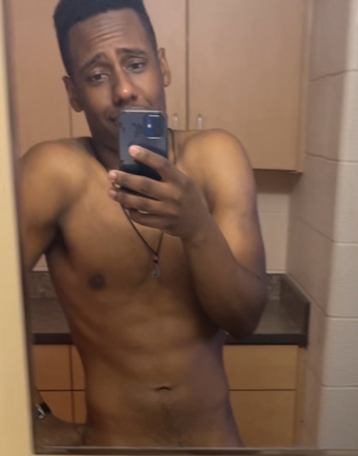 SPITONMEPLS69's tweet photo. Selling whatever yall buying  
#onlyfans https://t.co/OXyw6W41bi