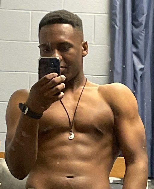 SPITONMEPLS69's tweet photo. Selling whatever yall buying  
#onlyfans https://t.co/OXyw6W41bi