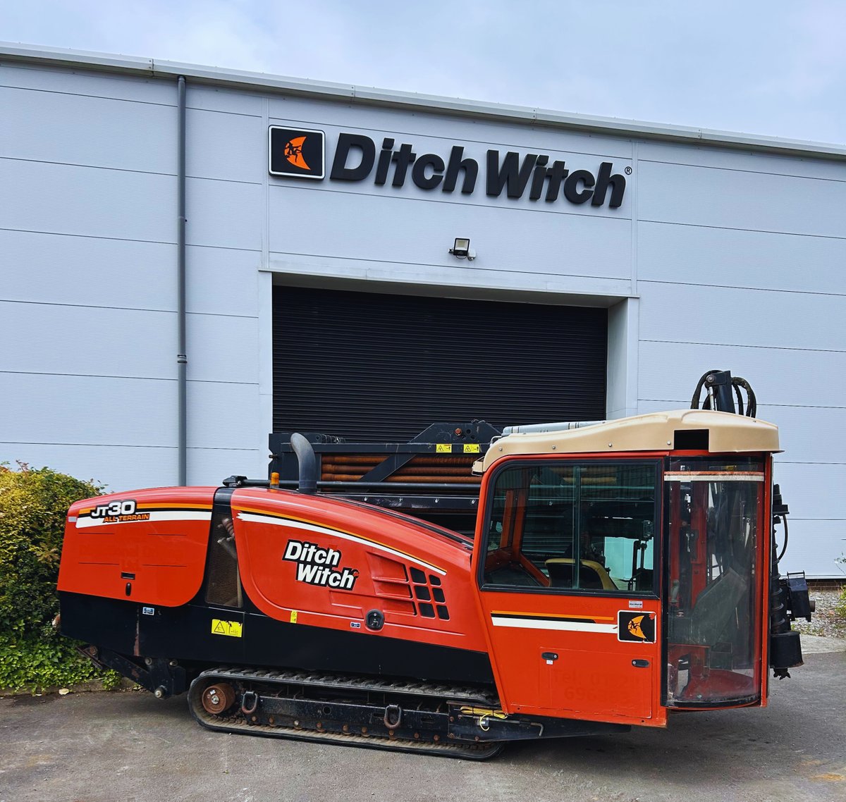 We have a pre-owned 2015 Ditch Witch JT30 All Terrain Directional Drill, raring to go, with Inner Hours at 460 and Outer Hours at 1483. This beast is tuned and primed for peak performance on its next site!
Reach out for more details:
info@ditchwitch.co.uk
017928 95906