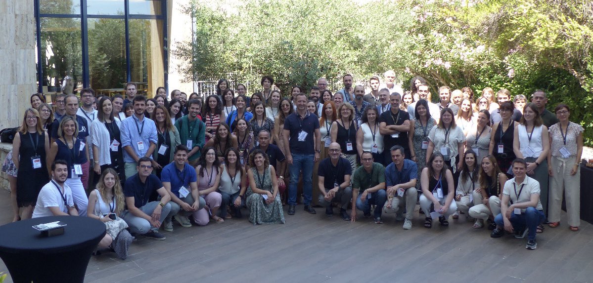 Ja som 200! #Catalunya ja compta amb 200 professionals dels #clusters Es tracta de la xifra més alta en 30 anys, indicador de la pedrera de #talent especialitzat en aquesta metodologia i un dels àmbits destacats pel recent cas elaborat per #Harvard cc <a href="/accio_cat/">ACCIÓ</a> <a href="/ComissioEuropea/">Comissió Europea 🇪🇺</a>