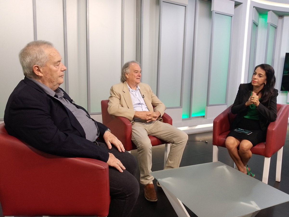 CubaONEI's tweet photo. ‼️📊 En el día de hoy, @JuanCarlosAFF, Vicejefe de la #ONEI y Diego Enrique González Galbán, Director del Centro de Estudios de Población y Desarrollo de la #ONEI, comparecieron en la Revista Buenos Días, en saludo al Día Mundial de la Población.
#OneiEnAvance https://t.co/lsR4D9qkea