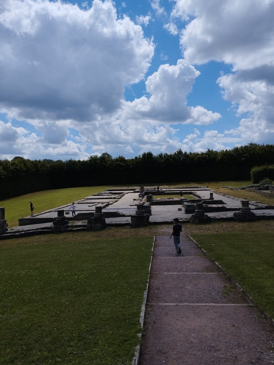 Direction Forton tweet media