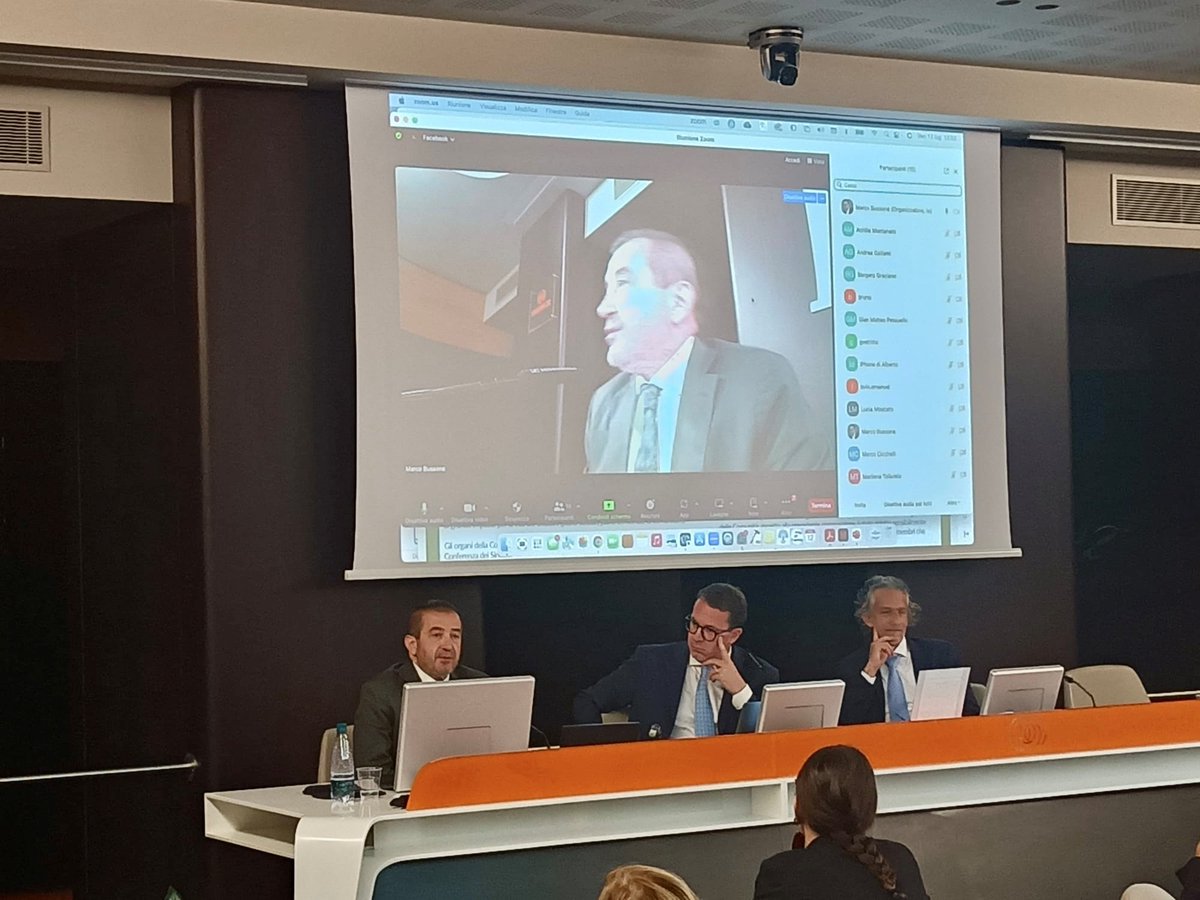 AnciLiguria's tweet photo. 📝#Areeinterne, carenza di servizi su sanità e scuola, #bul, spopolamento: i temi affrontati dal dg @PierluigiVinai al convegno organizzato da #Uncem sulla riscrittura del #Tuel.
La notizia
👉https://t.co/QdrsTVChV0 https://t.co/ViTFiQhWfp