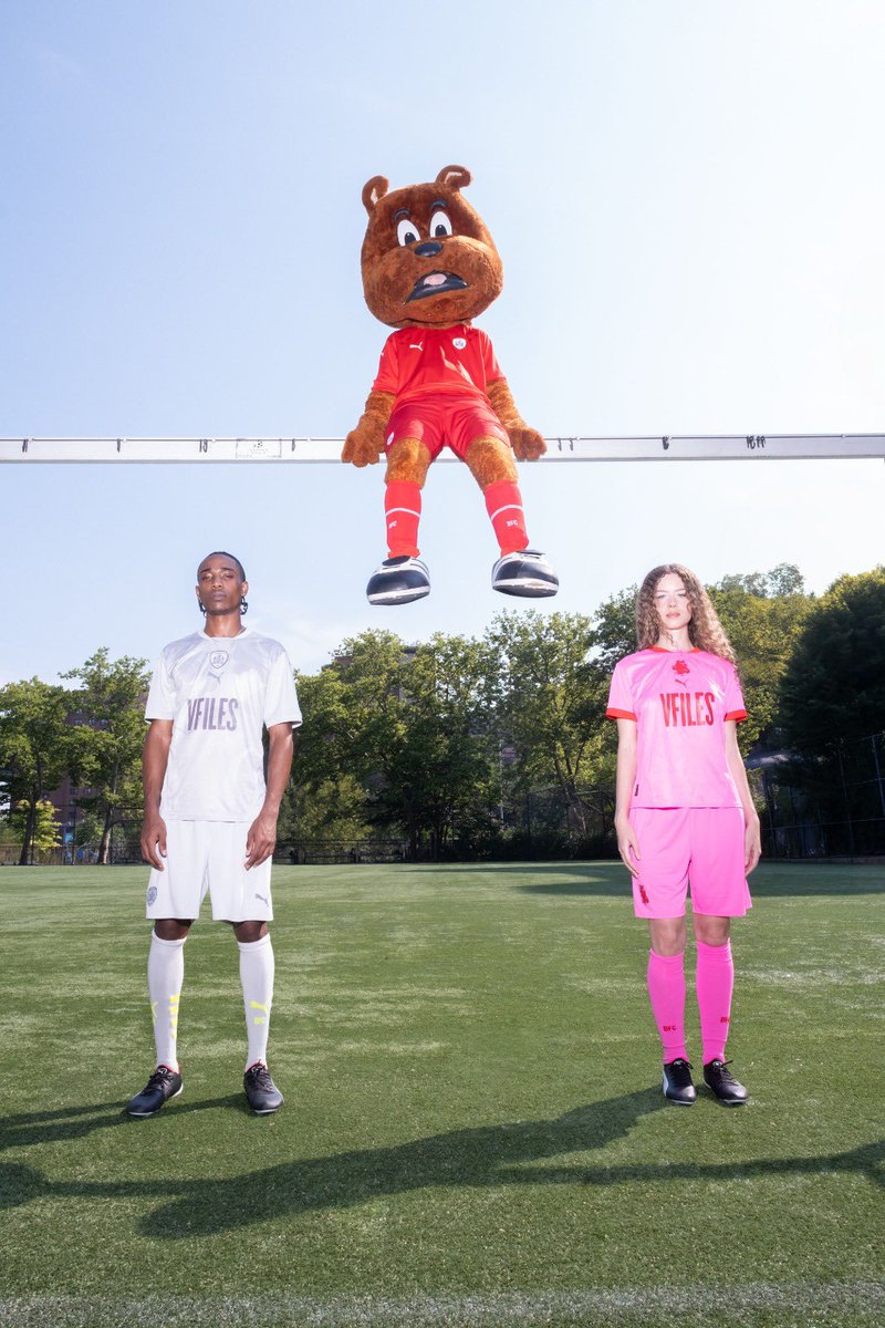 dougokane88's tweet photo. Barnsley’s new kits.

Pics supplied by the club. https://t.co/IkkMKKCKv9