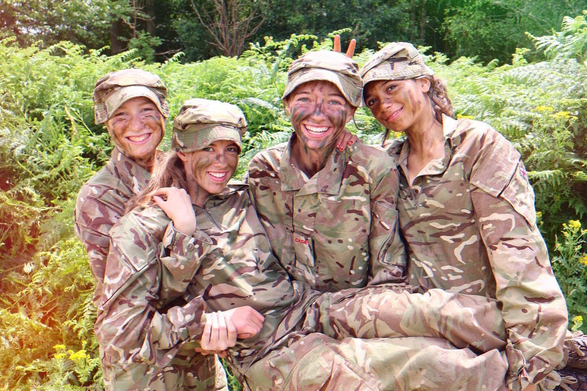 KingsSchoolCCF's tweet photo. Memories fade, Friendships last a lifetime…. 📸 😋✌🏻

#exercisesevenkings #ArmyCadetsUK #CCFAnnualCamp2024 #KingsSchoolCCF #SevenoaksSchoolCCF https://t.co/BdhXA3qtrm