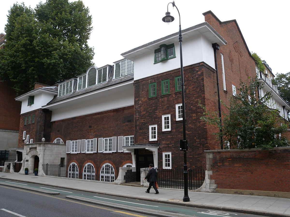 UKRDLeaders's tweet photo. Today we are meeting with almost 100 colleagues from across the country at Mary Ward House, London for the UKRD Inclusion Symposium, a collaborative event focused on increasing diversity and inclusion in research participation and leadership. Looking forward to a productive day! https://t.co/bogB2y9oH4