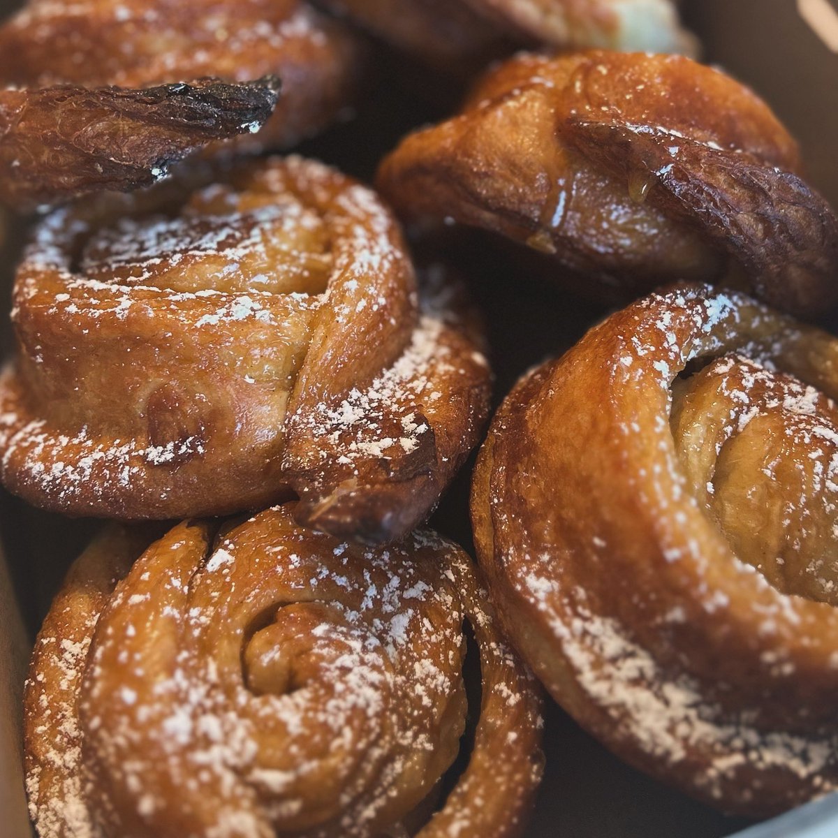 LaNoisetteBaker's tweet photo. Friday FUN day! Walk in service and order pick ups are happening 9am-2pm at our production facility on Osler St.

Plenty of bread, bagels, burger buns and pastry boxes ready to keep your summer weekend rolling. https://t.co/YyCNk40AxR