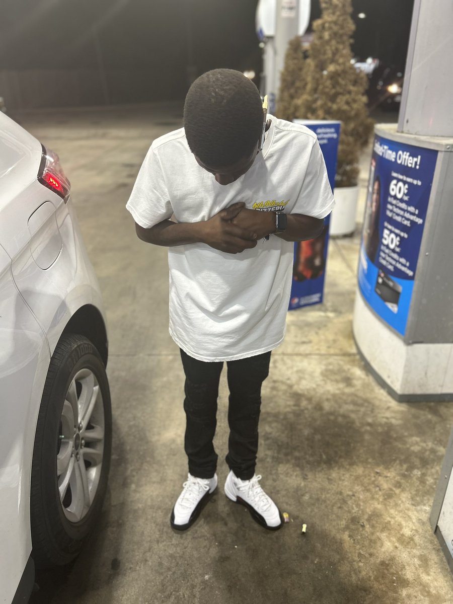 g3🏚 tweet media