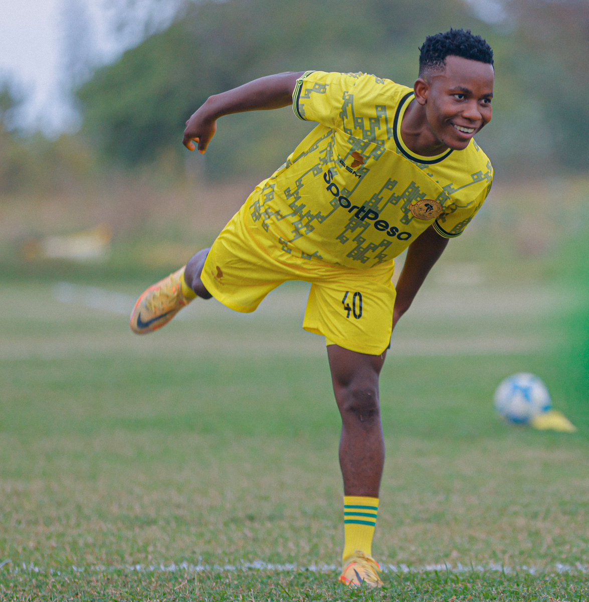 YoungAfricansSC's tweet photo. 🫶🏽🙌🏽🔰 #PreSeason 

#TimuYaWananchi 
#DaimaMbeleNyumaMwiko https://t.co/yrtch2A4Gp