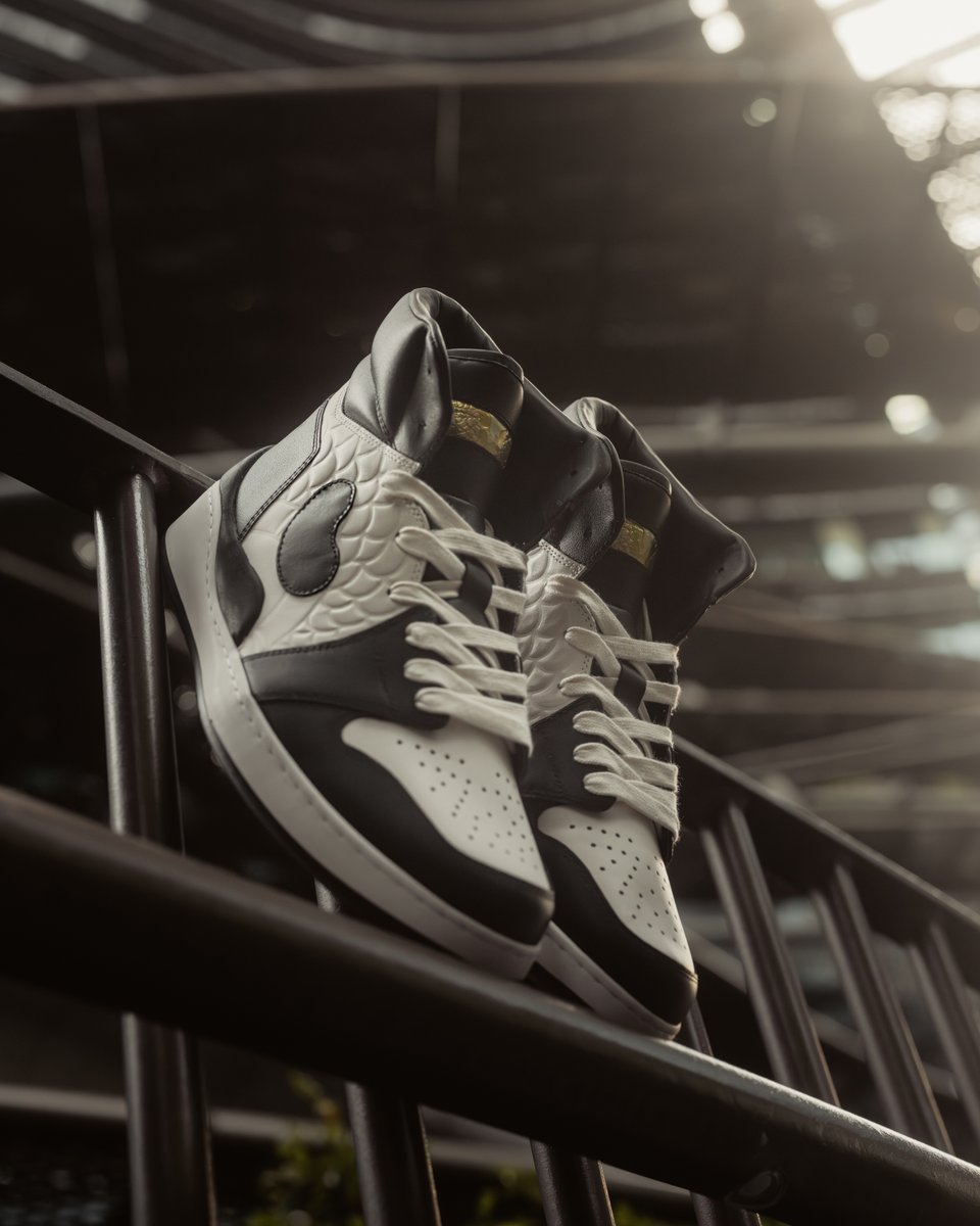 Co-Museum (@co_museum) on Twitter photo Nothing says you're a Skater of the Internet more than rocking a pair of <a href="/UKIZA_LAB/">UKIZA</a> high tops. 🛹
300 pairs of special-edition Ukiza shoes in red/white & black/white colorways will be available for our Artifact 001: The Golden Skateboard co-collectors.
Want a pair? Stay tuned! Nothing says you're a Skater of the Internet more than rocking a pair of <a href="/UKIZA_LAB/">UKIZA</a> high tops. 🛹
300 pairs of special-edition Ukiza shoes in red/white & black/white colorways will be available for our Artifact 001: The Golden Skateboard co-collectors.
Want a pair? Stay tuned!